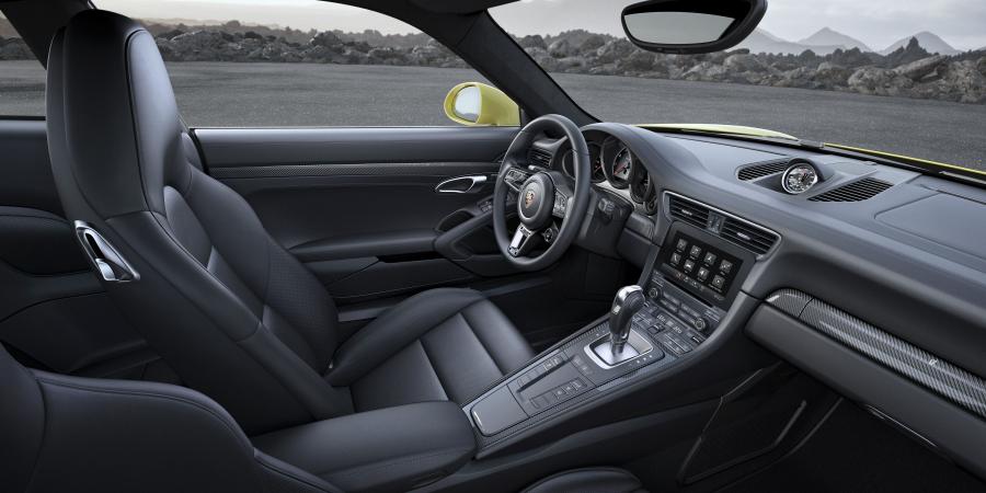 Интерьер Porsche 911 Turbo S Coupe 2016 года  (WW) (фото 30 из 30)